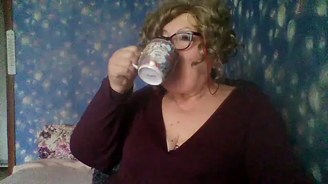 Milaniya606 online show from 11.19.25