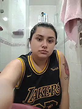 CurvyNoir online show from 11.28.25