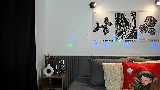 Cloe Bonne online show from 11.30.25