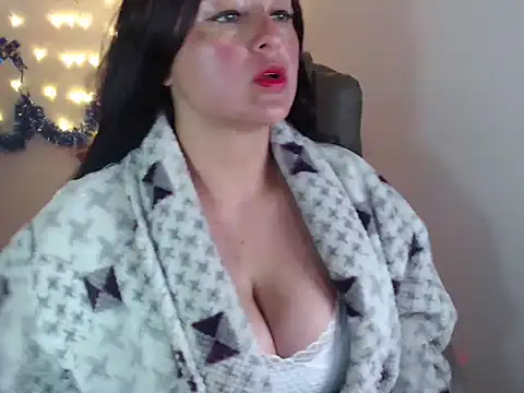 kristelltender1 online show from 12.21.25