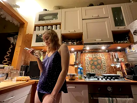 litttlegirl online show from 10.30.25