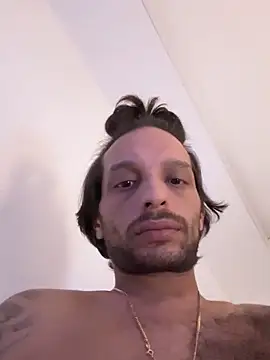 Snapshot of Zaskeee chatting on 11.01.25 Zaskeee online show from 11.01.25