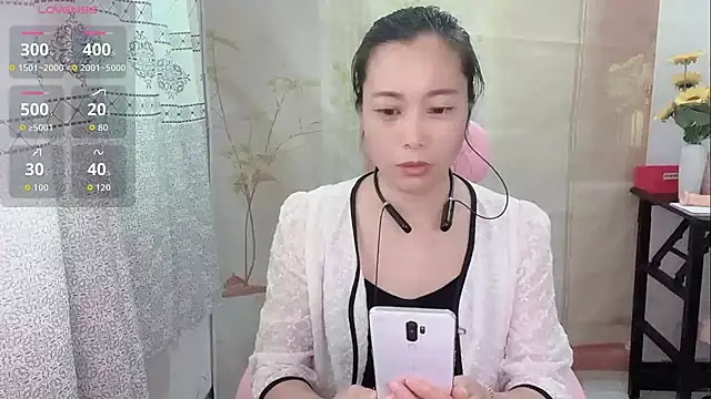 Lingling-Baby520 online show from 04.12.26