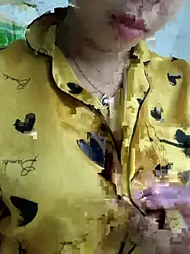 kitti-krush online show from 11.03.25