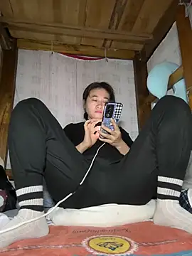 Snapshot of daaqnn chatting on 03.21.26 daaqnn online show from 03.21.26