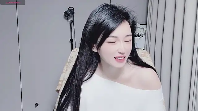 YunShan-33 online show from 11.29.25