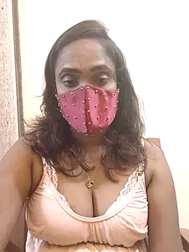 Queen-dhivya online show from 02.19.26