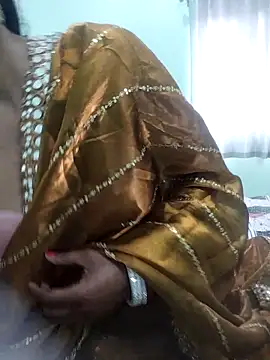 Snapshot of Divine_Lustt chatting on 02.18.26 Divine Lustt online show from 02.18.26