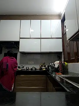 Snapshot of Hot-Sana2 chatting on 11.15.25 Hot-Sana2 online show from 11.15.25