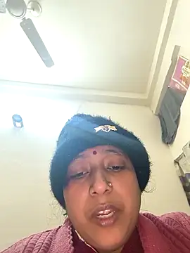 Snapshot of Hot-Sana2 chatting on 12.04.25 Hot-Sana2 online show from 12.04.25