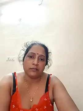 Snapshot of Hot-Sana2 chatting on 02.17.26 Hot-Sana2 online show from 02.17.26