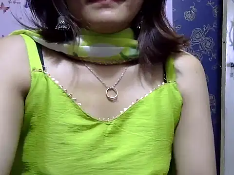 maira 33 online show from 02.22.26