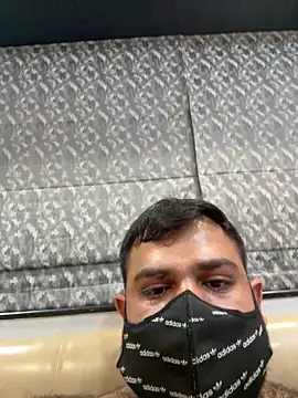 Snapshot of alan0ass chatting on 11.22.25 alan0ass online show from 11.22.25