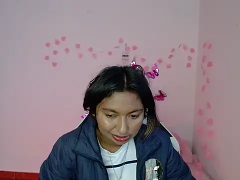 Snapshot of Samanta_777 chatting on 12.16.25 Samanta 777 online show from 12.16.25