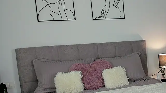 Snapshot of Ginny_Joy chatting on 11.28.25 Ginny Joy online show from 11.28.25