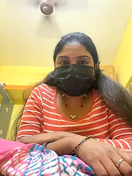 Tamil Hot Varshu online show from 12.13.25