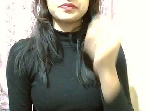 Snapshot of pragya_44 chatting on 12.21.25 pragya 44 online show from 12.21.25