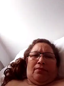 Snapshot of Cessi50 chatting on 02.15.26 Cessi50 online show from 02.15.26