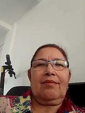 Snapshot of Cessi50 chatting on 02.18.26 Cessi50 online show from 02.18.26