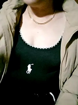 small-house123 online show from 11.20.25