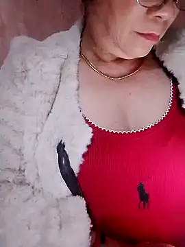 Snapshot of small-house123 chatting on 11.25.25 small-house123 online show from 11.25.25