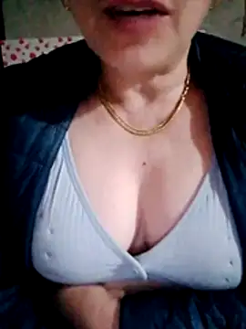 Snapshot of small-house123 chatting on 02.02.26 small-house123 online show from 02.02.26