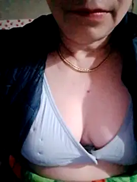 Snapshot of small-house123 chatting on 02.03.26 small-house123 online show from 02.03.26