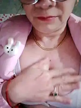 Snapshot of small-house123 chatting on 02.08.26 small-house123 online show from 02.08.26