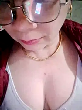 Snapshot of small-house123 chatting on 02.10.26 small-house123 online show from 02.10.26