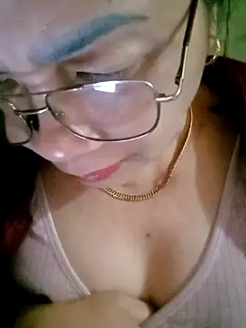 Snapshot of small-house123 chatting on 02.13.26 small-house123 online show from 02.13.26