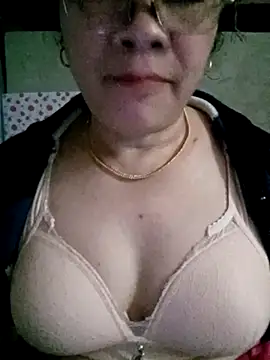 Snapshot of small-house123 chatting on 02.24.26 small-house123 online show from 02.24.26