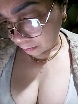 Snapshot of small-house123 chatting on 02.25.26 small-house123 online show from 02.25.26