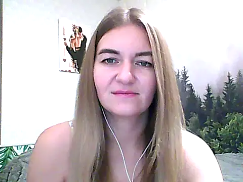 Snapshot of CandyOLimeX chatting on 11.05.25 CandyOLimeX online show from 11.05.25