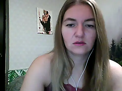 Snapshot of CandyOLimeX chatting on 11.10.25 CandyOLimeX online show from 11.10.25