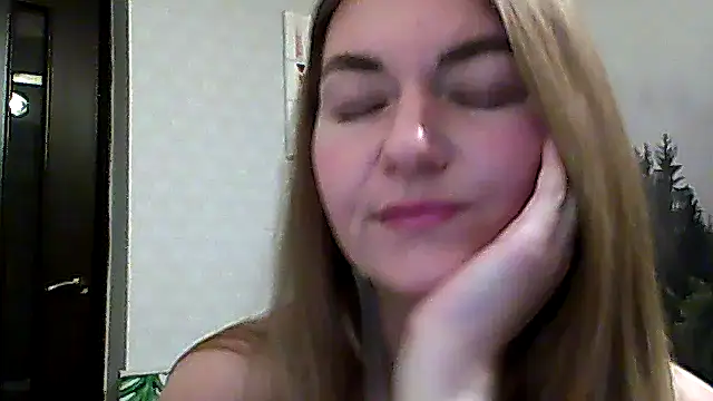 Snapshot of CandyOLimeX chatting on 12.14.25 CandyOLimeX online show from 12.14.25