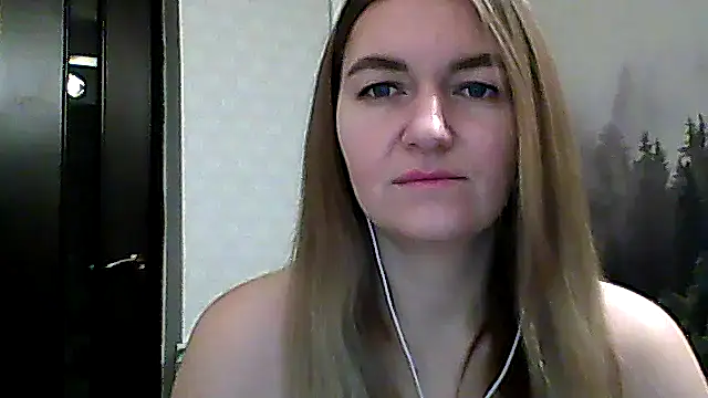 Snapshot of CandyOLimeX chatting on 12.17.25 CandyOLimeX online show from 12.17.25