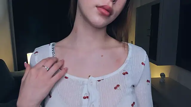 MerlePalaia online show from 11.18.25