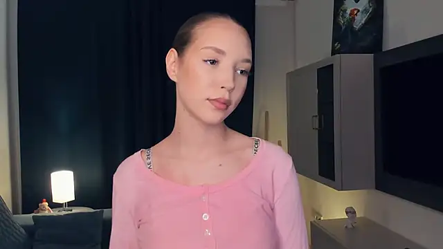 MerlePalaia online show from 11.23.25