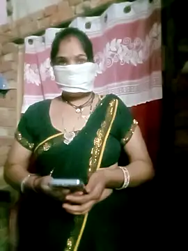 Snapshot of Hotsexy_bhabhiji chatting on 11.09.25 Hotsexy bhabhiji online show from 11.09.25