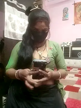 Snapshot of Hotsexy_bhabhiji chatting on 11.13.25 Hotsexy bhabhiji online show from 11.13.25