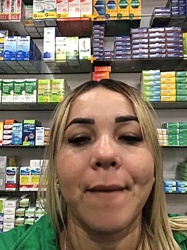 Snapshot of imoly_ chatting on 11.16.25 imoly online show from 11.16.25