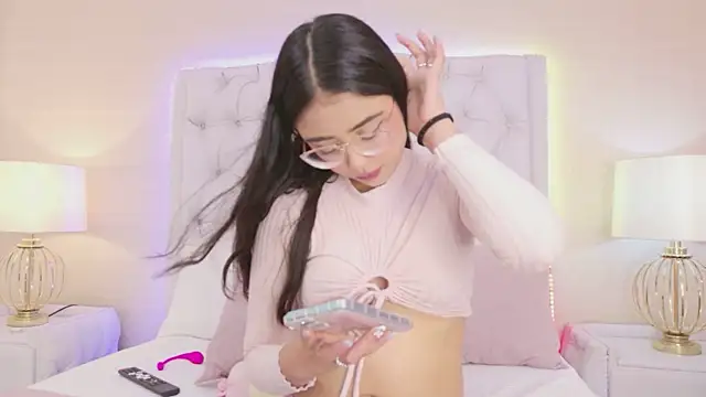 ScarlettPetrova online show from 01.09.26