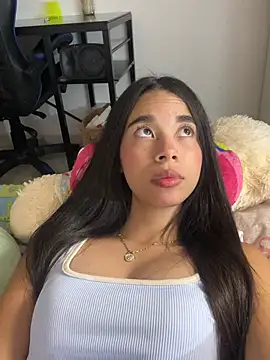 Milleradhara24 online show from 04.17.26