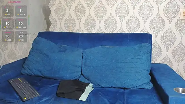 Snapshot of Boy_savoy chatting on 11.20.25 Boy savoy online show from 11.20.25