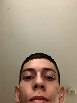 Snapshot of Who-am-I-201 chatting on 11.02.25 Who-am-I-201 online show from 11.02.25