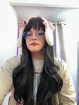 Snapshot of Omorimori chatting on 11.06.25 Omorimori online show from 11.06.25