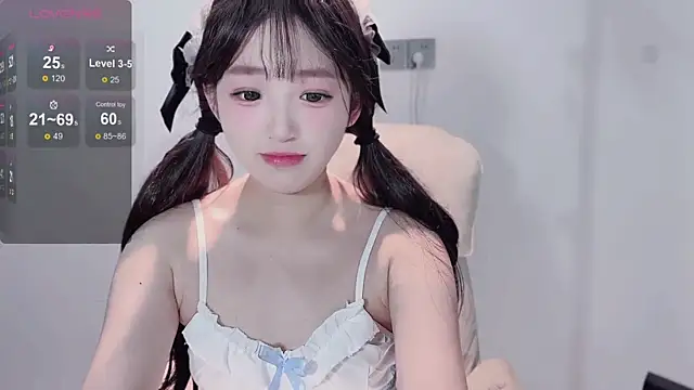 Yaiyigirl online show from 11.23.25