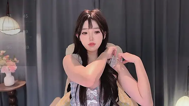 Snapshot of Yaiyigirl chatting on 03.02.26 Yaiyigirl online show from 03.02.26