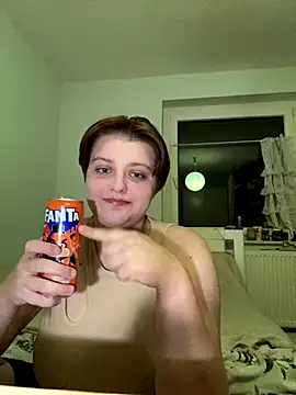 Francine Wilma online show from 11.04.25