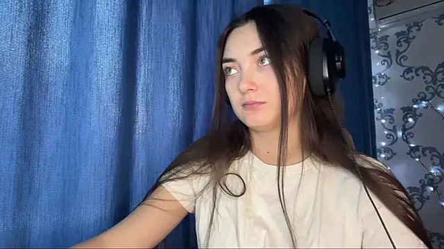 TwotyBright online show from 12.14.25